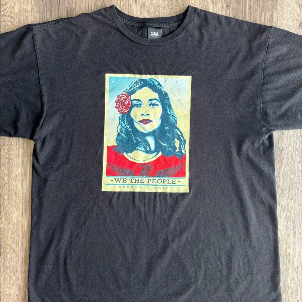Obey We The People Graphic Tee Sz.XL - Picture 1 of 4